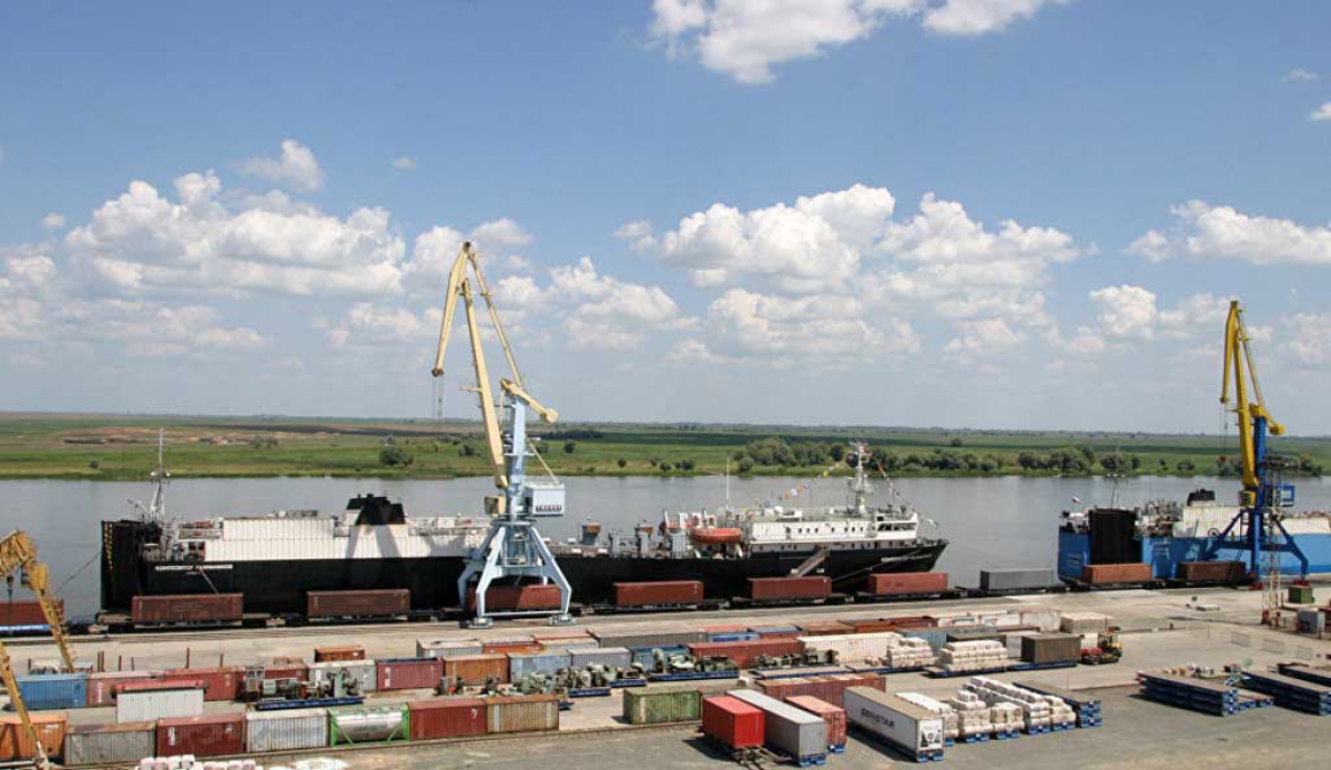 Проект морского порта Оля Астраханской области - контейнерный терминал